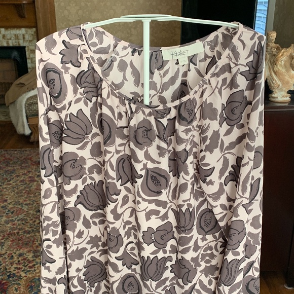 Ann Taylor loft blouse. Never worn. . Bought‎ at a sale. - Picture 1 of 4